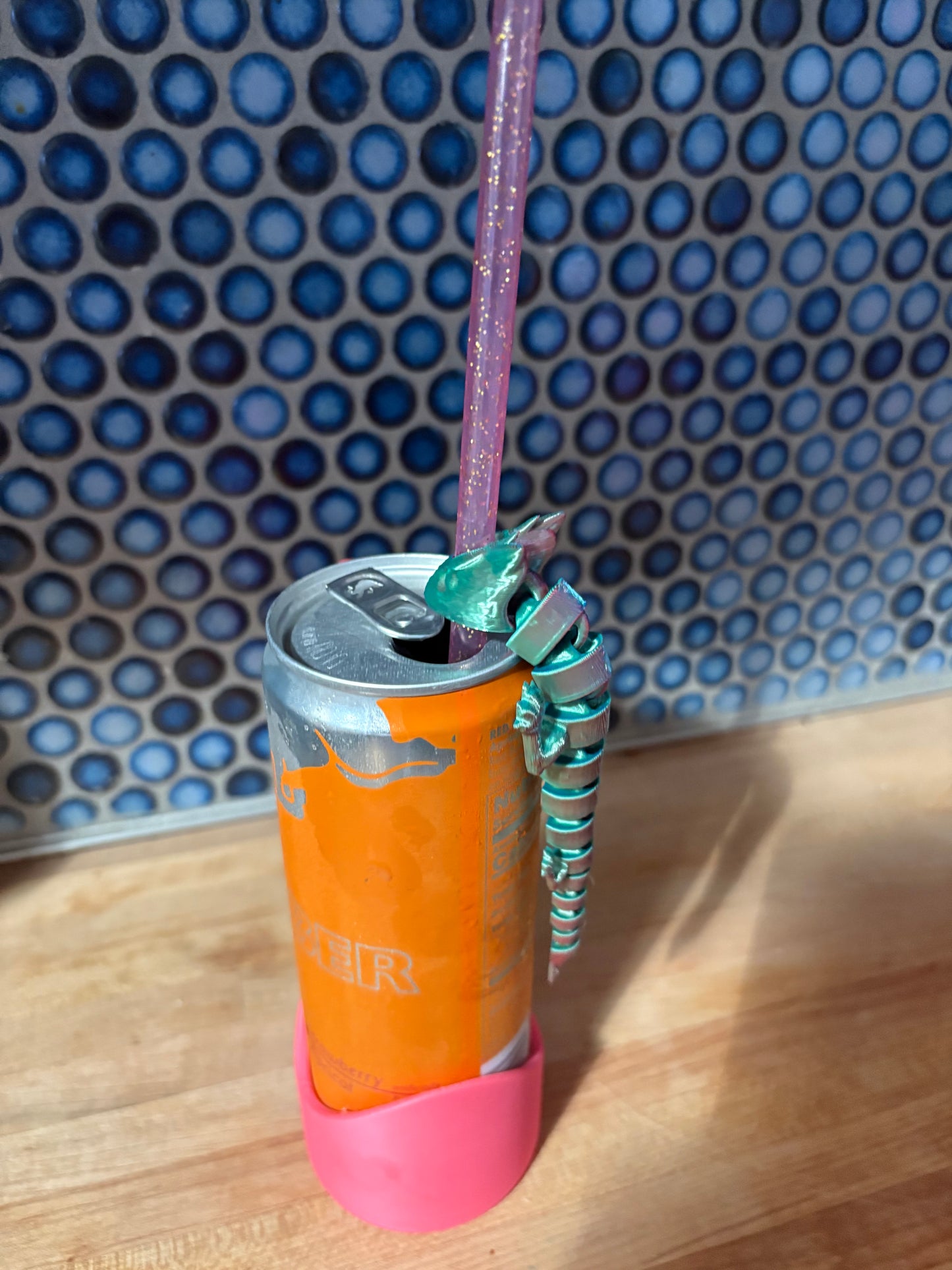 Dragon straw Topper
