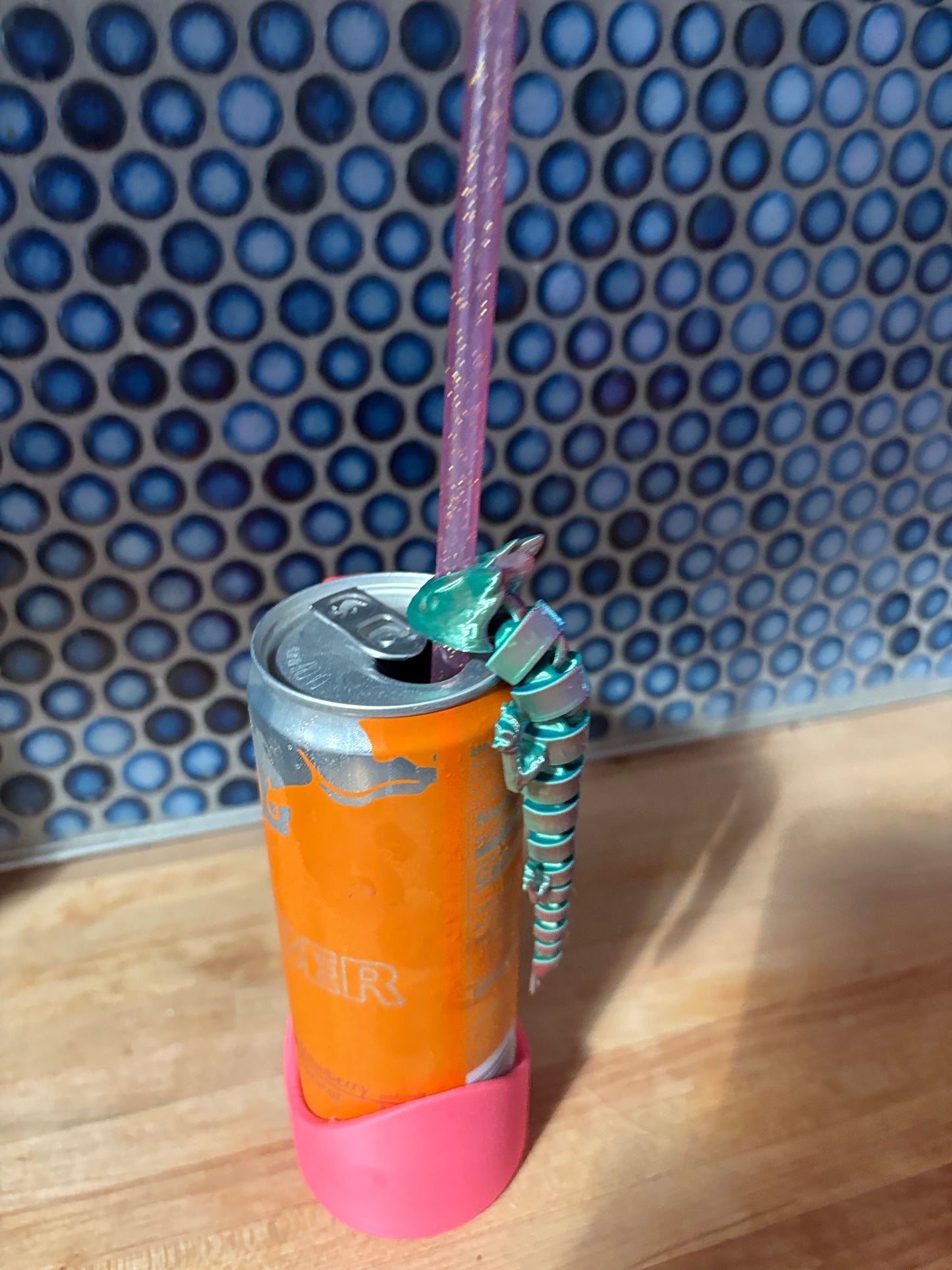 Dragon straw Topper